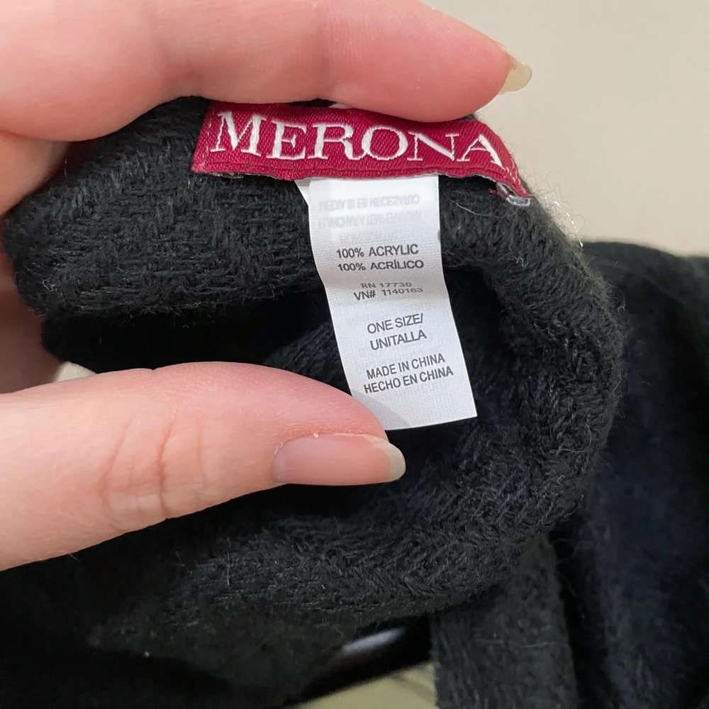 Merona black pattern